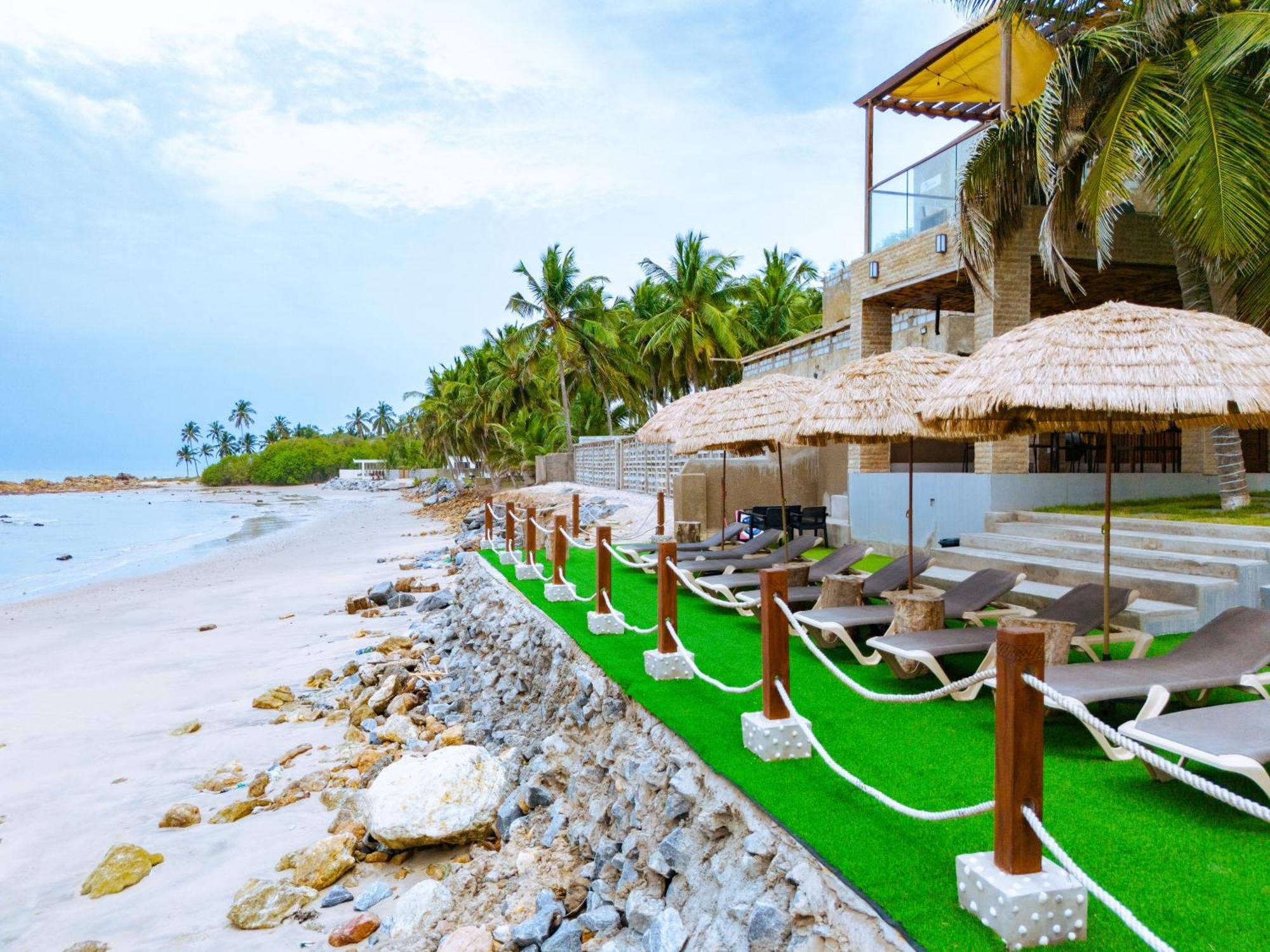 Serenity Terraces Beach, Hotel - Kokrobite Exterior photo